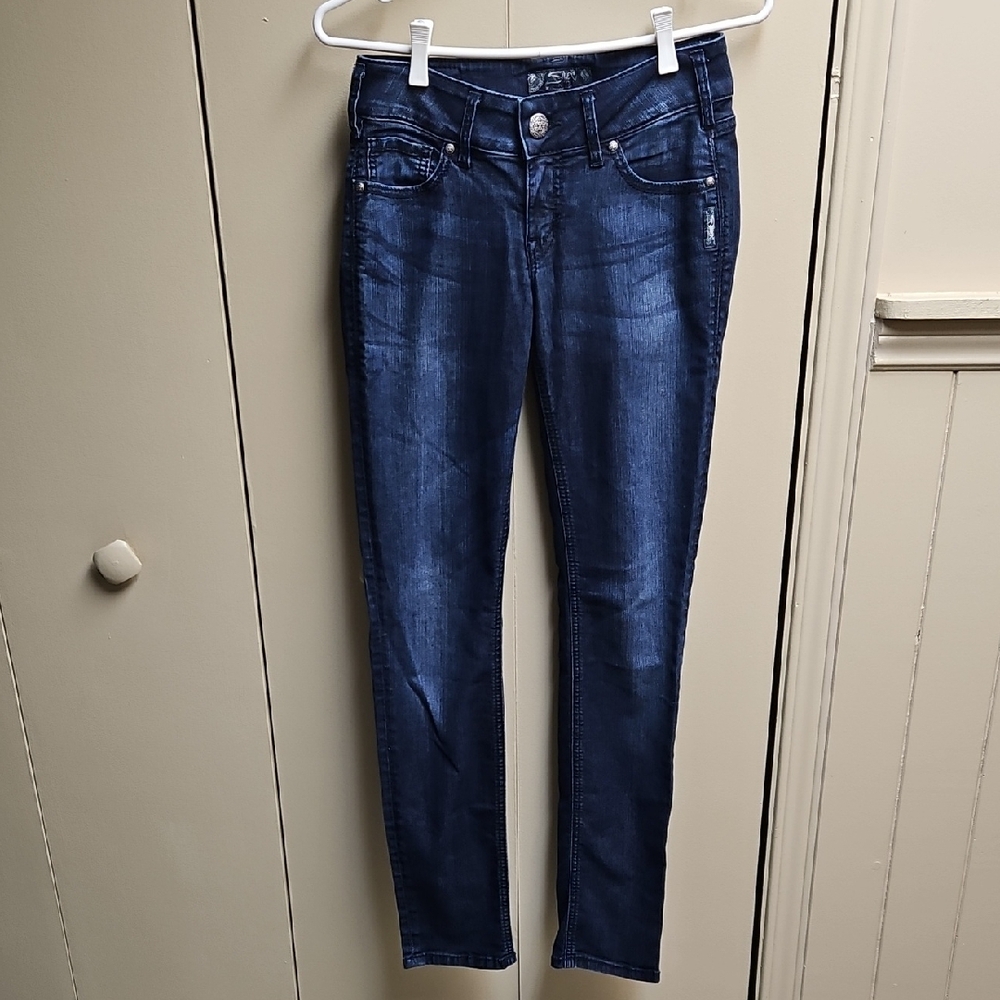 48. SILVER BRAND Dark Blue Skinny Jeans